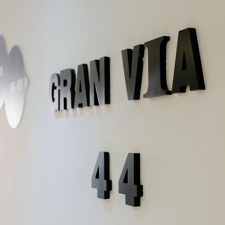 Hostal Gran Via 44 Madrid Exterior photo